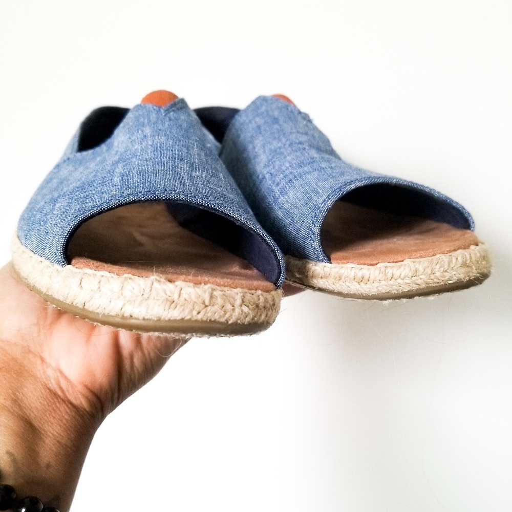 SOLD | Denim Peep toe Tom's Womens - Picture 2 of 5